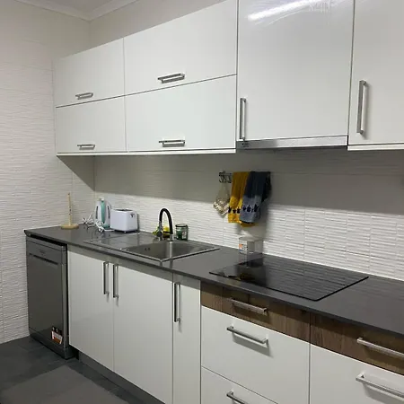 Apartament Quadros