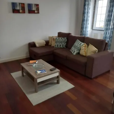Apartament Quadros